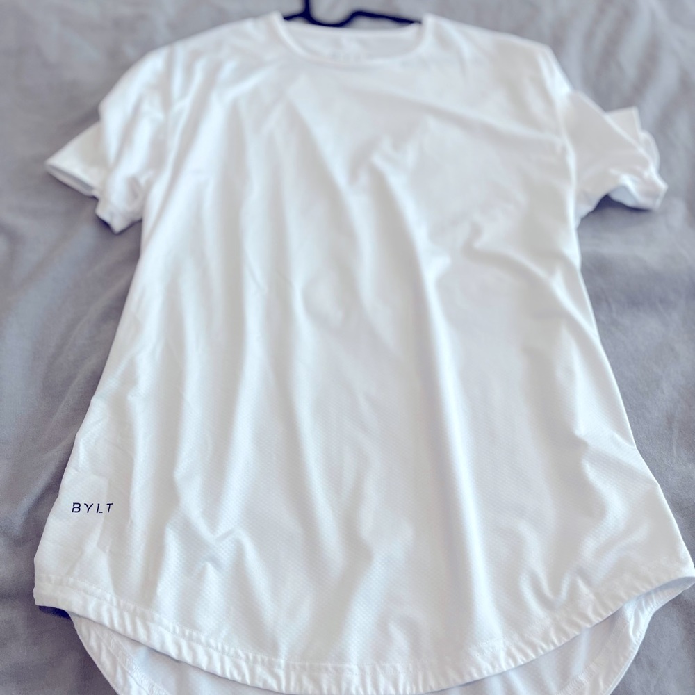 BYLT Premium Basics Performance White Drop-Cut Shirt